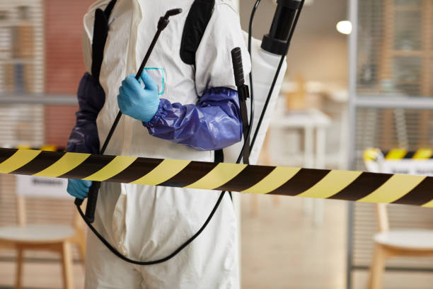 Professional Biohazard technician working in New Blaine, AR